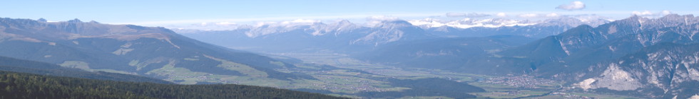 Blick über Tirol (© Alan Rainbow / pixelio.de)